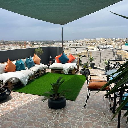 Trendy Seaside Escape 2 Bedroom Penthouse Marsaskala Eksteriør billede