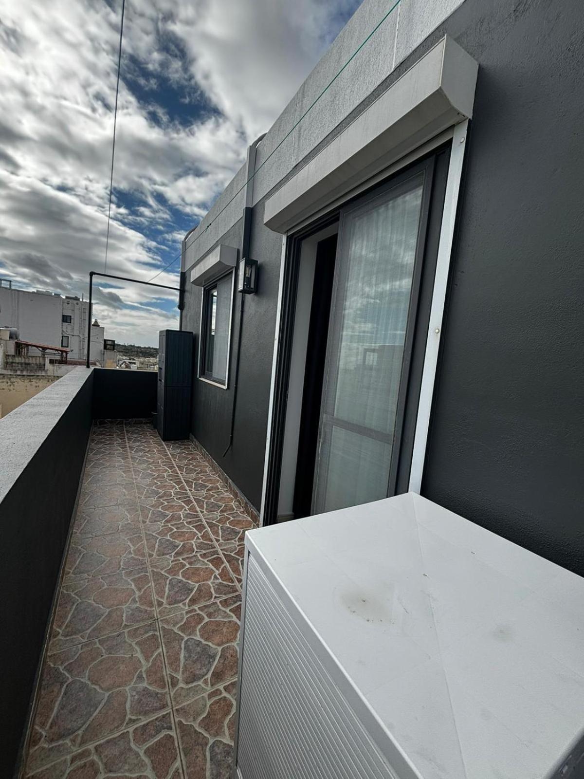 Trendy Seaside Escape 2 Bedroom Penthouse Marsaskala Eksteriør billede