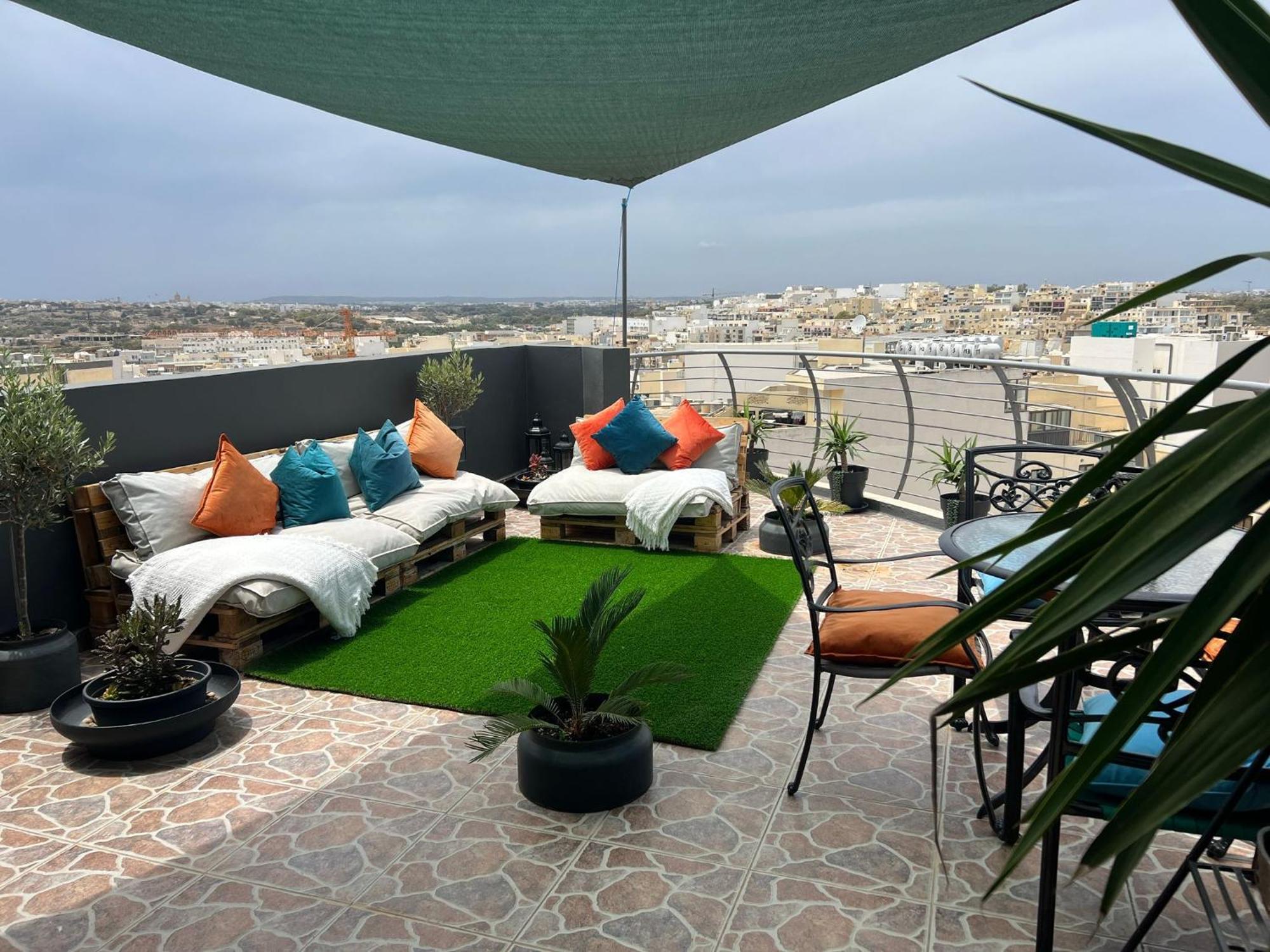Trendy Seaside Escape 2 Bedroom Penthouse Marsaskala Eksteriør billede